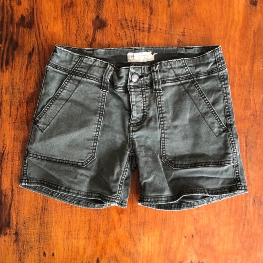 Free People Faded Black Shorts | 27/28